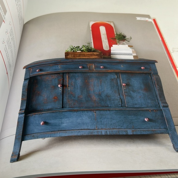 Furniture Makeovers Hardcover Book 2013 Sold Out Edition By Barb Blair - Picture 4 of 16